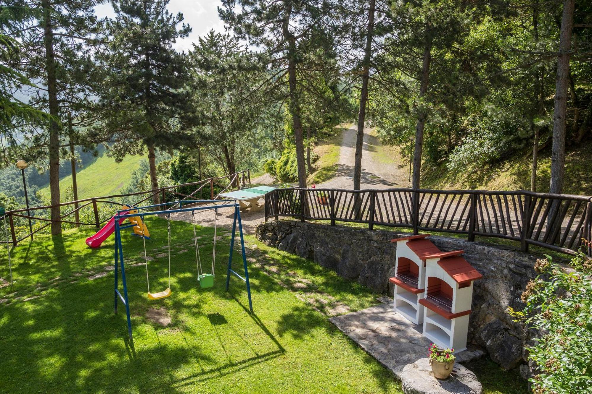 Agriturismo Monte Acuto อุมแบร์ทิเดอ ภายนอก รูปภาพ