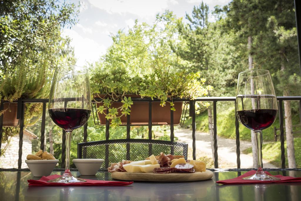 Agriturismo Monte Acuto อุมแบร์ทิเดอ ภายนอก รูปภาพ